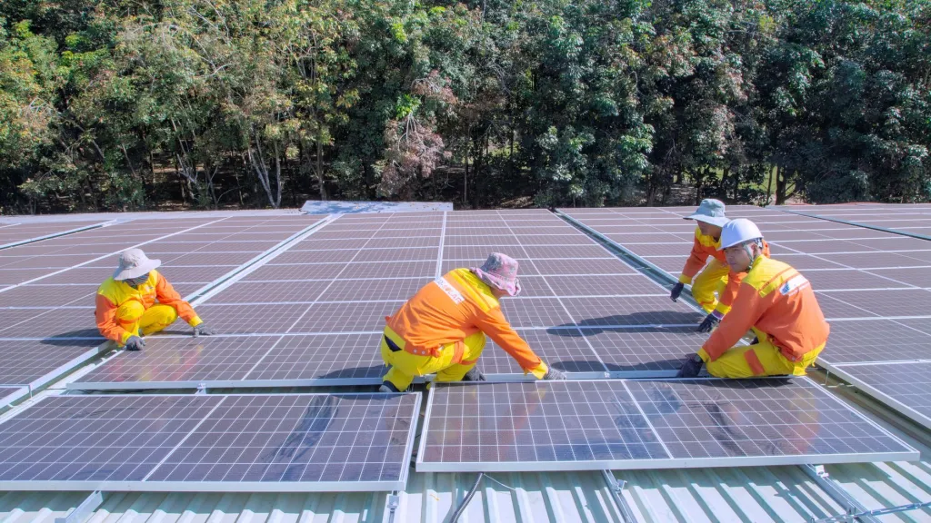 Anahtar Teslim Güneş Enerjisi Sistemleri ve Süreç Yönetimi — güneş enerjisi
