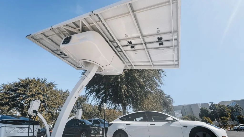 Akülü (Off-Grid) ve Hibrit GES Sistemleri ile Kesintisiz Enerji — güneş enerjisi