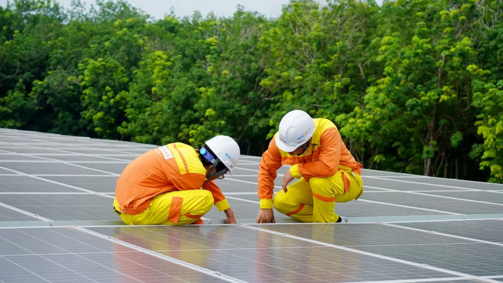 AydınSolar ile Anahtar Teslim Çatı GES: Aracısız ve Kendi Ekibimizle Kurulum — güneş enerjisi