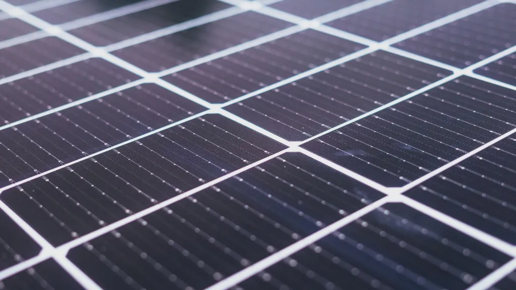 Panel Watt Gücü Fiyatı ve Verimi Nasıl Etkiler?
